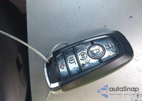 2022 Lincoln Navigator Standard L z USA, uszkodzony, nr VIN 5LMJJ3NT6NEL02417